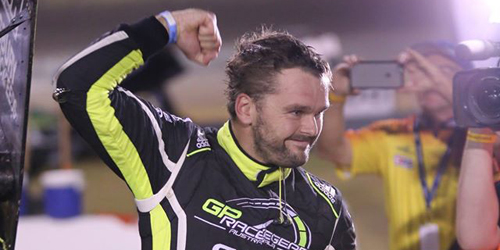 Veal Seals WSS Deal as Lines Claims Grand Final