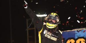 Hodnett Scores One for the Posse in Knoxville Nationals Opener