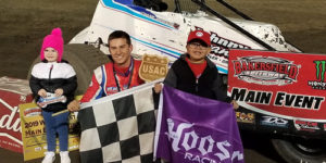 Chase Johnson Breaks out the Bakersfield Broom in USAC West Coast Sprint Action